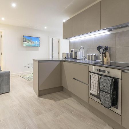Linacre 11 - Modern 2 Bed Behind The Cathedral With Free Parking And Fast Wifi Apartment Exeter Luaran gambar